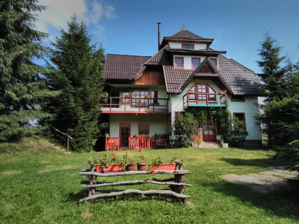 Casa Paltin Vila Si Cabane Poiana Stampei Kültér fotó